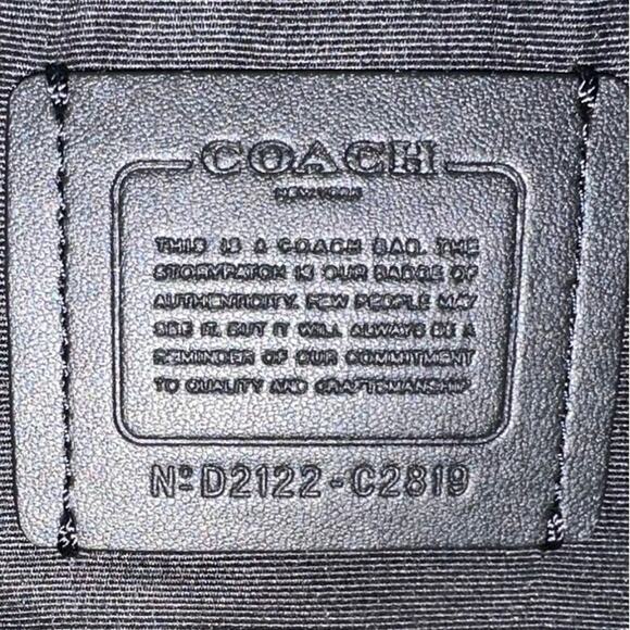Coach Val Duffle Bag In Signature Canvas - Picture 7 of 8